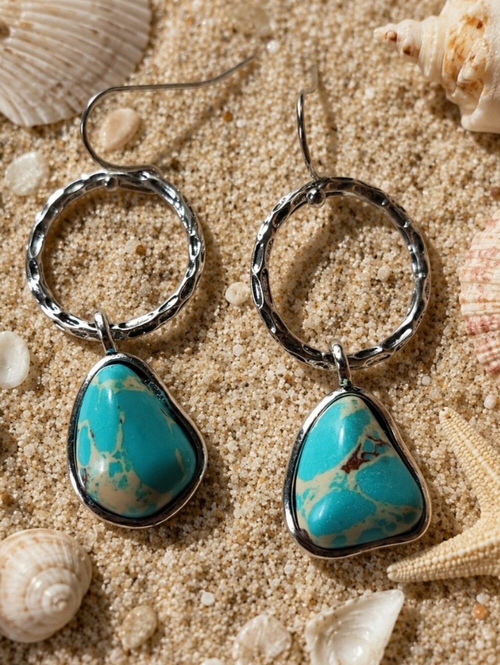 Faux Mottled Cream Brown Veined Turquoise Silver Tone Hammered Pierced Earrings